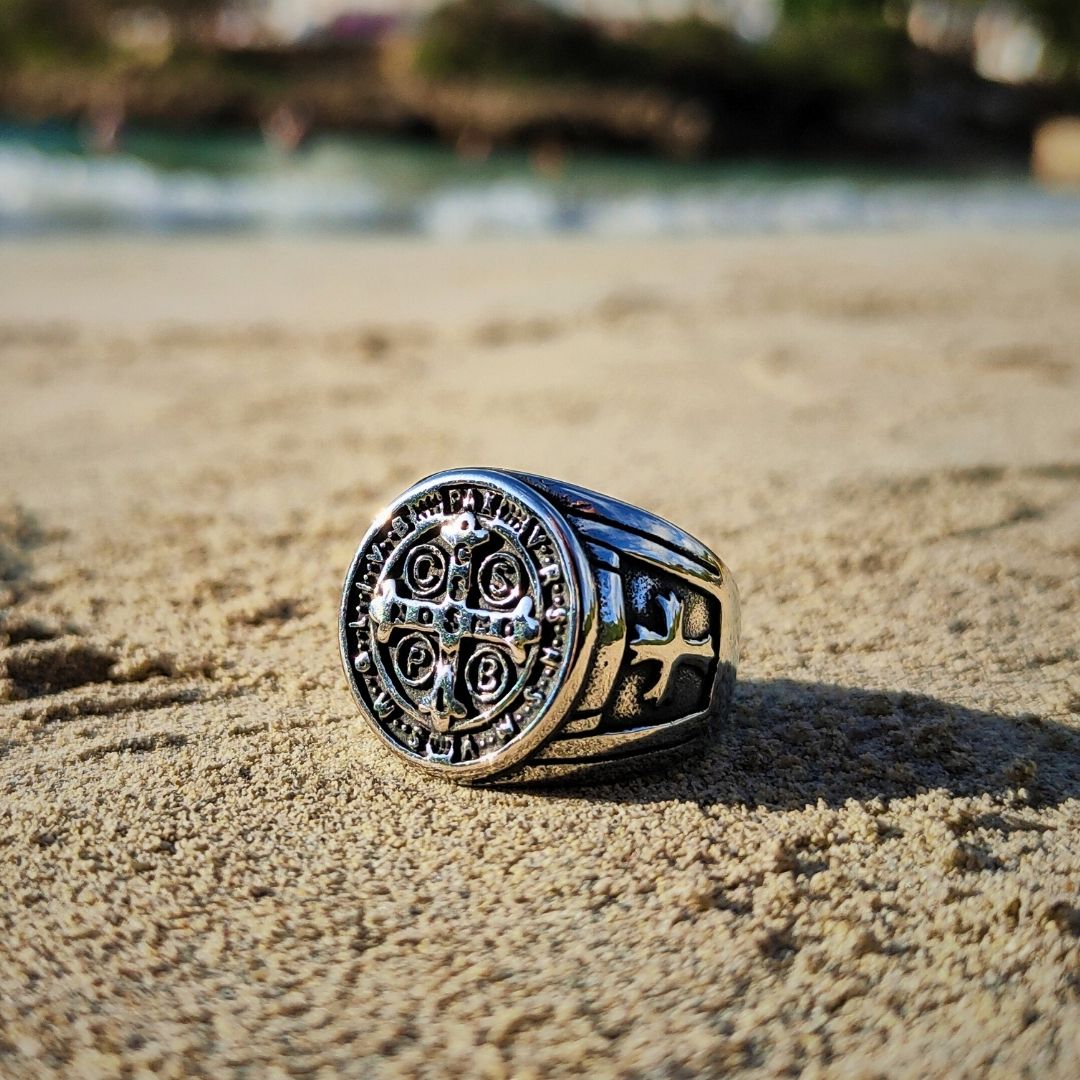 Vintage Silver Crest