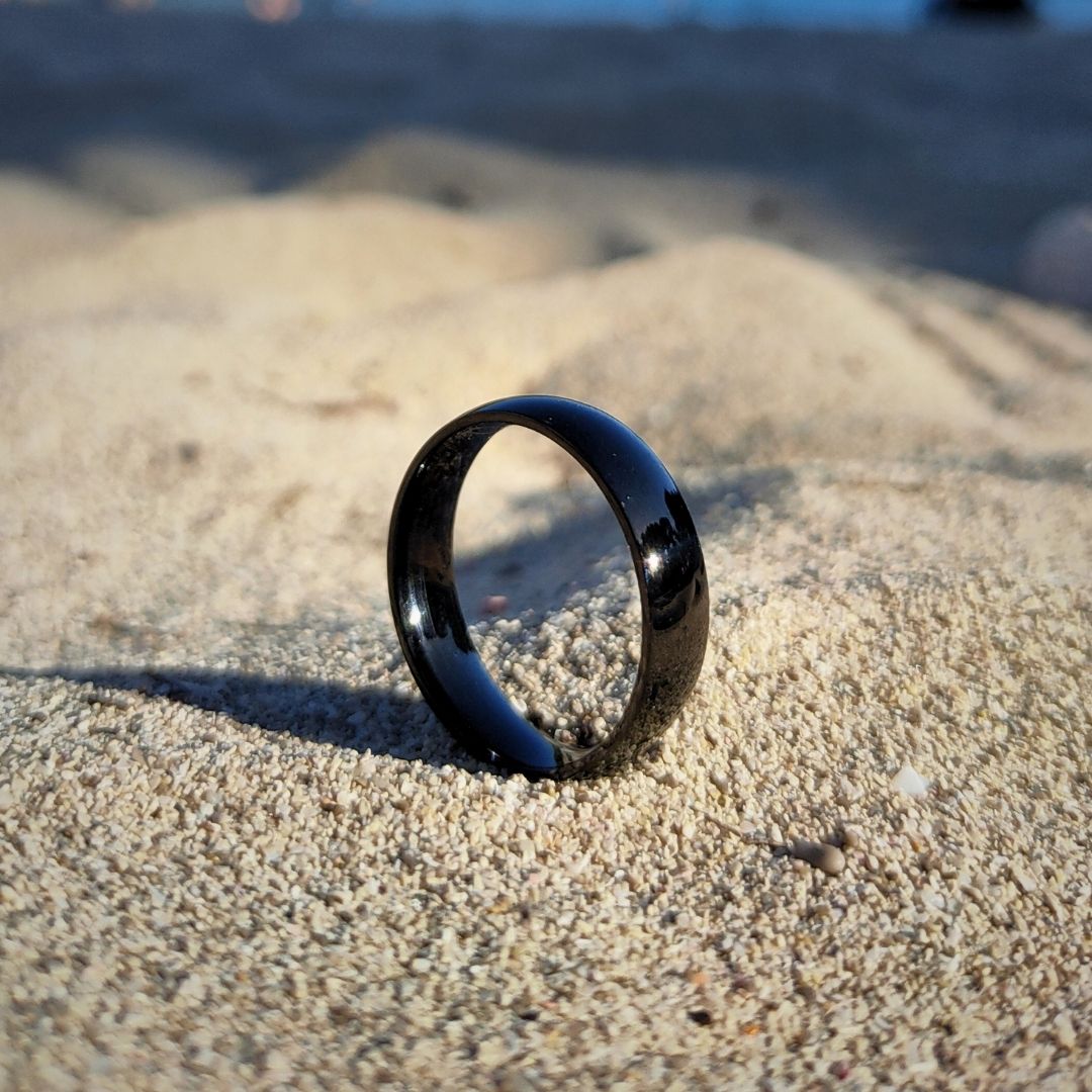 Lustrous Black Classic