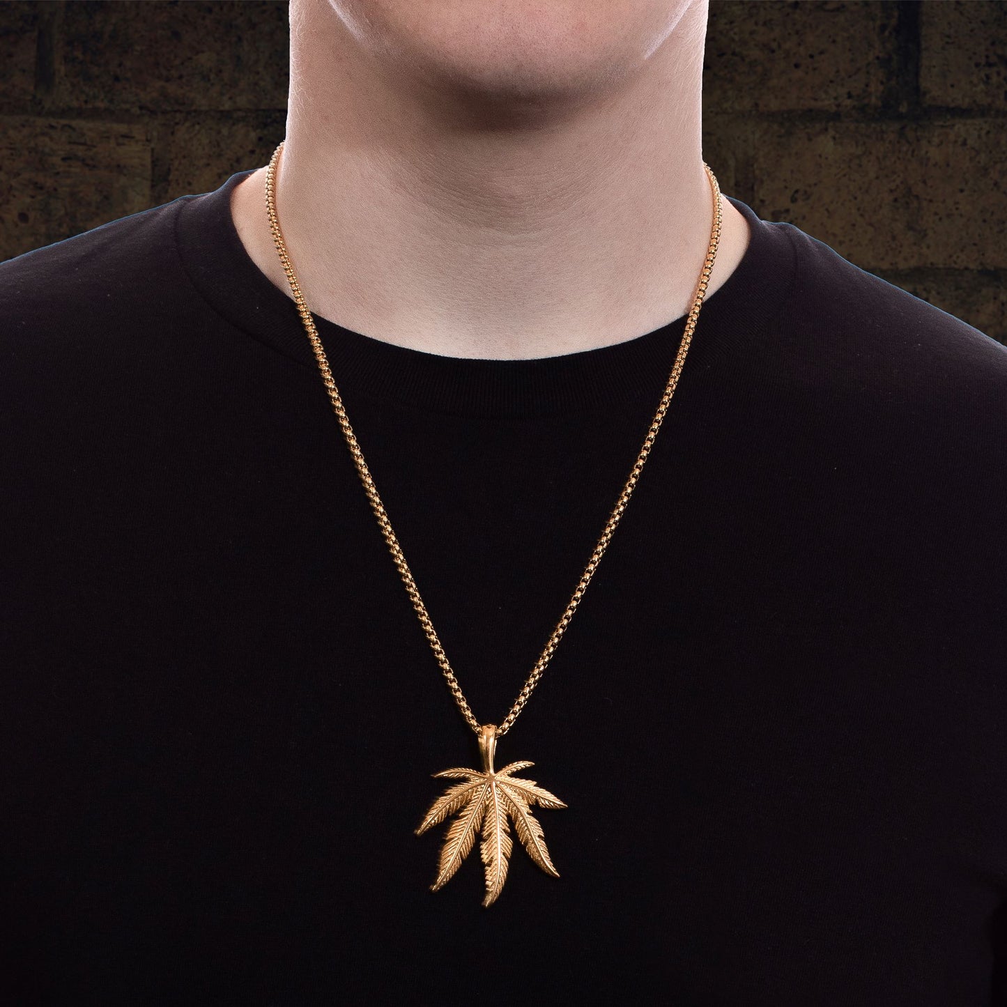 Men's Gold Leaf Pendant Chain